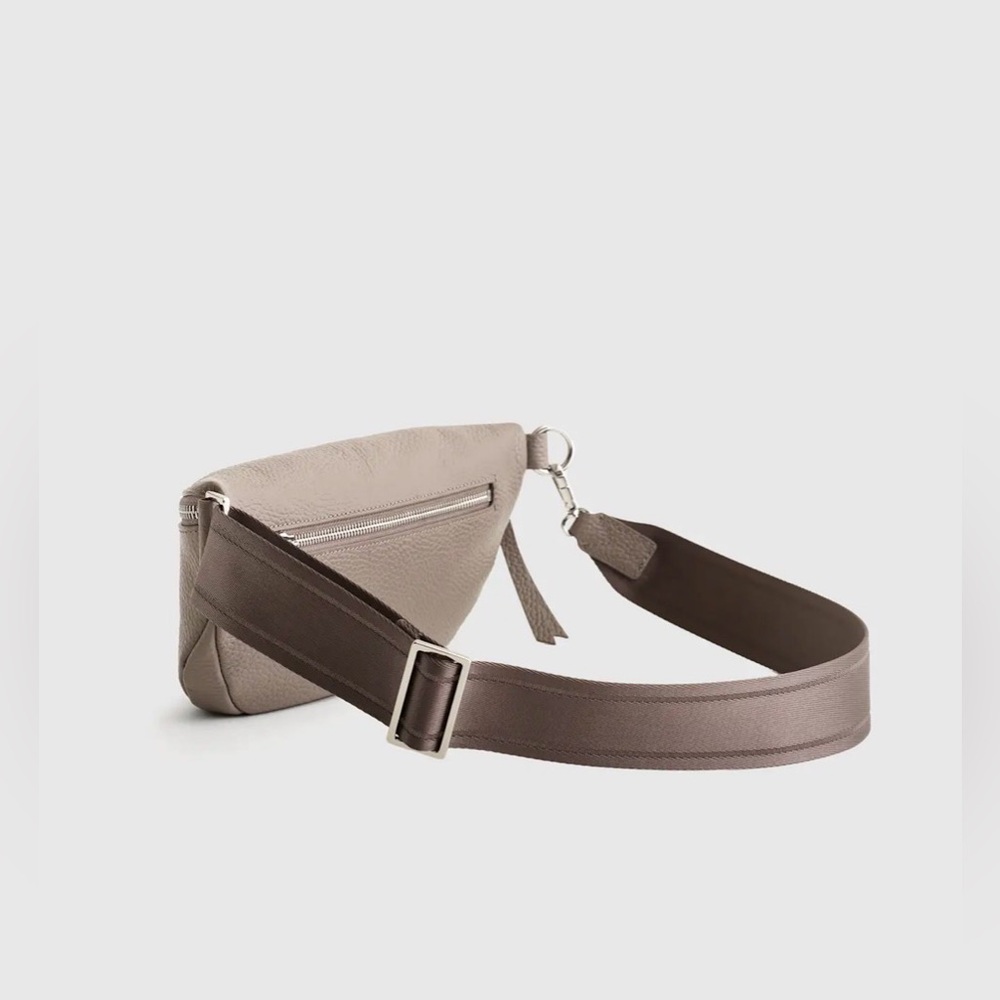 Quince Italian Pebbled Leather Sling Bag Grey - Picture 5 of 10